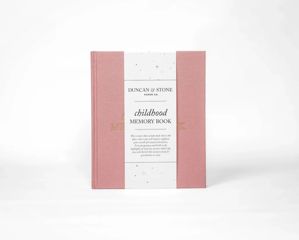 Preserving Childhood: A Complete Guide to Baby’s First Year Keepsakes